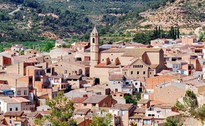 Es repara la teulada de l’església de sant Miquel Arcàngel de Cervià de les Garrigues