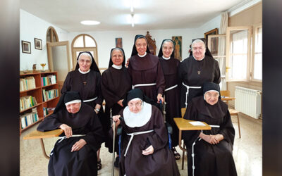 Hna. M. Teresa Pujal Mata, nueva abadesa del monasterio de Santa Clara de Reus: «El ideal de la abadesa es la hermana que, pese a presidir la comunidad, está a su servicio»