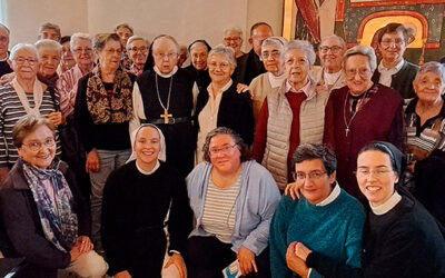 Els religiosos i religioses de l’arxidiòcesi celebren una jornada de convivència a Vallbona de les Monges