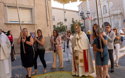 L’arquebisbe Joan Planellas presideix les celebracions de la Capvuitada del Corpus de les Borges del Camp