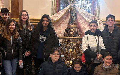 Els joves de les parròquies de Reus pelegrinen al santuari jubilar de la Mare de Déu de Misericòrdia de Reus