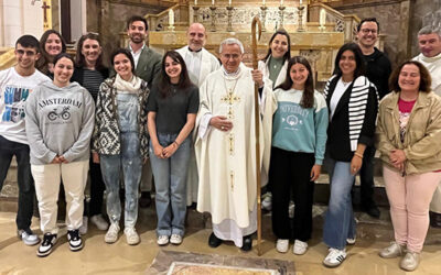 El grup d’universitaris de l’arxidiòcesi celebra la Pasqua Jove amb l’arquebisbe Joan
