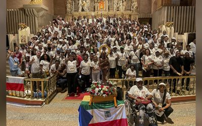 La comunitat guineoequatoriana pelegrina amb la Mare de Déu de Bisila a Torreciutat