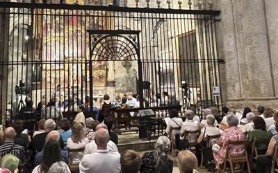 Tarragona presenta nuevos ‘goigs’ dedicados a la imagen de la Mare de Déu de Montserrat venerada en la Catedral